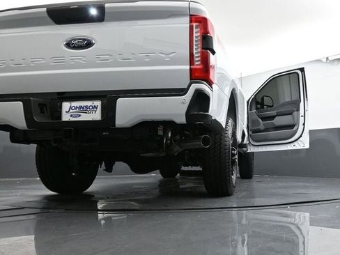 Used 2024 Ford F250 XL w/ STX Appearance Package image 40