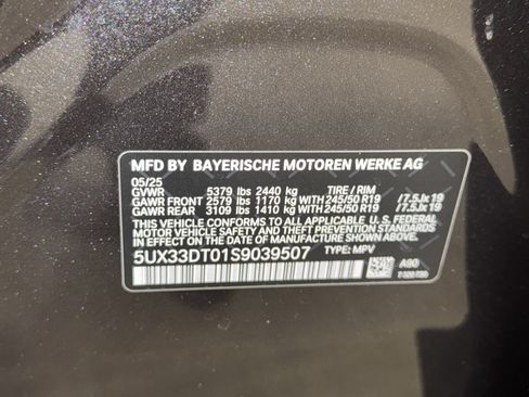 Used 2025 BMW X4 xDrive30i image 38