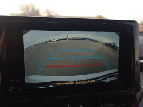 Used 2023 Toyota Corolla LE image 19