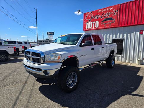Used 2006 Dodge Ram 2500 Truck SLT AWD/4WD image 6