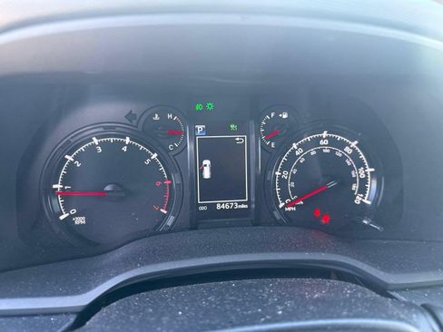Used 2020 Toyota 4Runner SR5 Premium RWD image 5