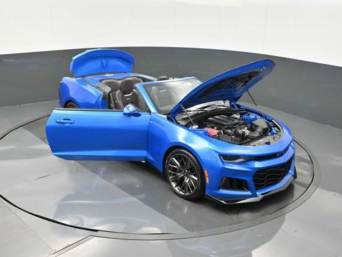 Used 2024 Chevrolet Camaro ZL1 image 33