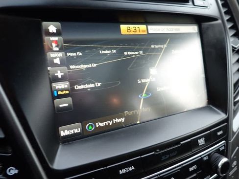 Used 2017 Hyundai Santa Fe Sport w/ Cargo Package image 11