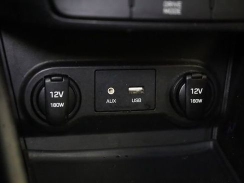 Used 2019 Hyundai Accent SE FWD image 23