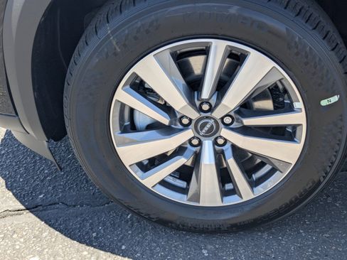 New 2026 Nissan Pathfinder SL w/ Cargo Package FWD image 10