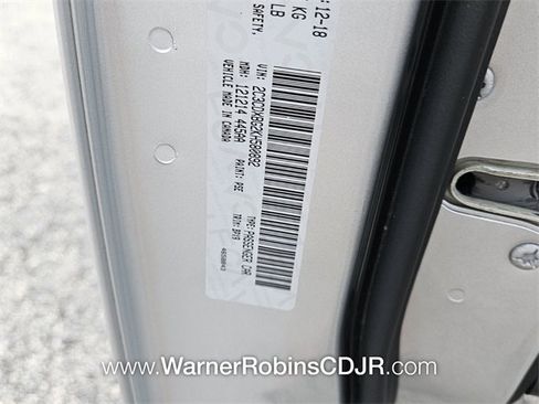 Used 2019 Dodge Charger SXT image 18