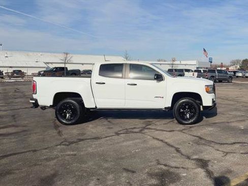 Used 2021 GMC Canyon AT4 image 4