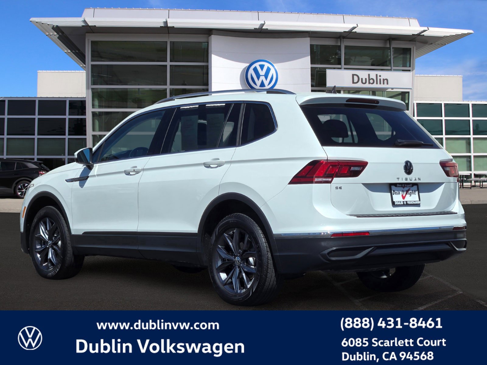 Certified 2023 Volkswagen Tiguan SE FWD image 6