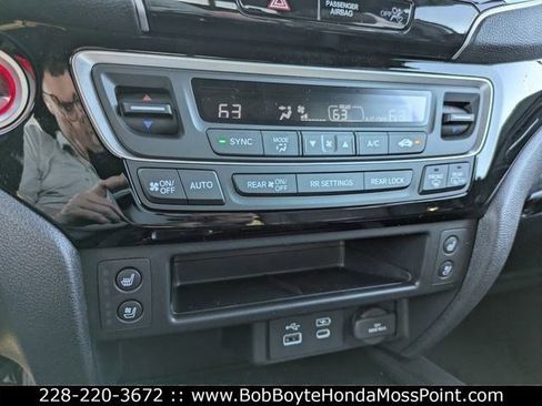 New 2026 Honda Ridgeline Black Edition image 19