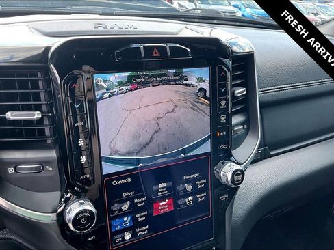 Used 2020 RAM 1500 Laramie w/ Sport Appearance Package AWD/4WD image 15
