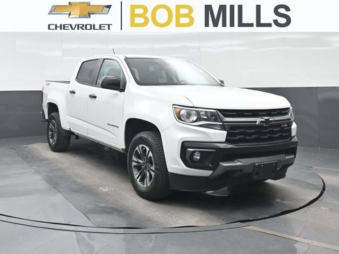 Used 2021 Chevrolet Colorado Z71 AWD/4WD image 1
