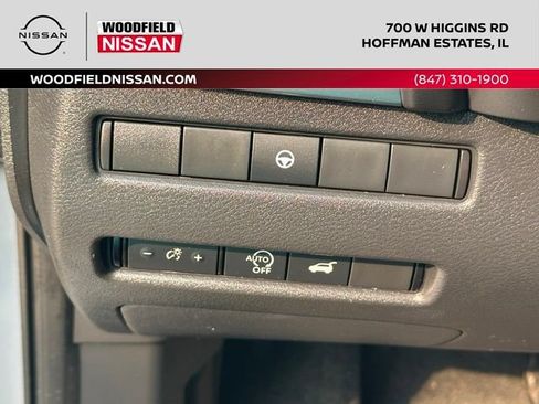 Certified 2023 Nissan Rogue SL w/ SL Premium Package AWD/4WD image 21