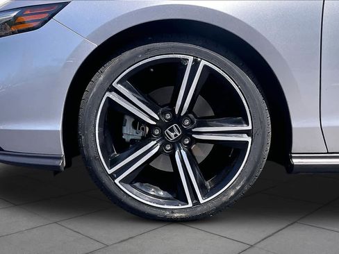 Used 2024 Honda Accord Sport image 10