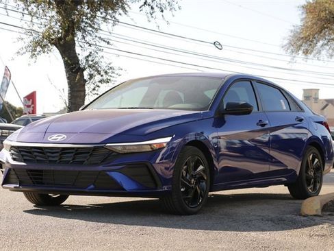 New 2026 Hyundai Elantra Sport image 7