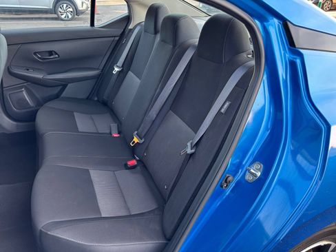 Used 2025 Nissan Sentra SV FWD image 31