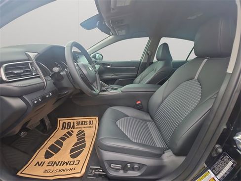 Certified 2024 Toyota Camry SE image 10