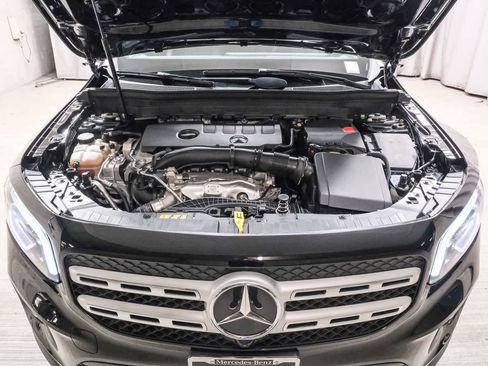 Certified 2023 Mercedes-Benz GLB 250 image 33