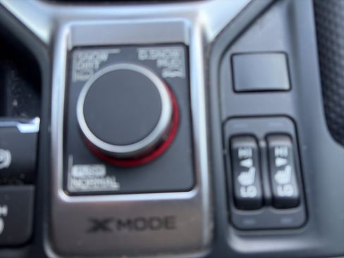 Used 2019 Subaru Forester Limited image 22