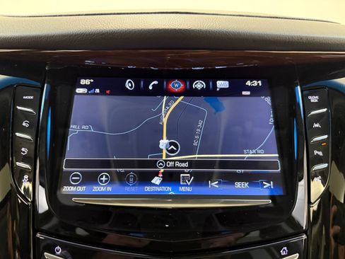 Used 2019 Cadillac Escalade ESV Luxury AWD/4WD image 19