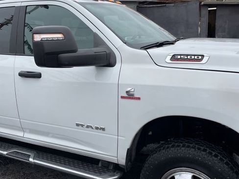 Used 2024 RAM 3500 Big Horn image 12