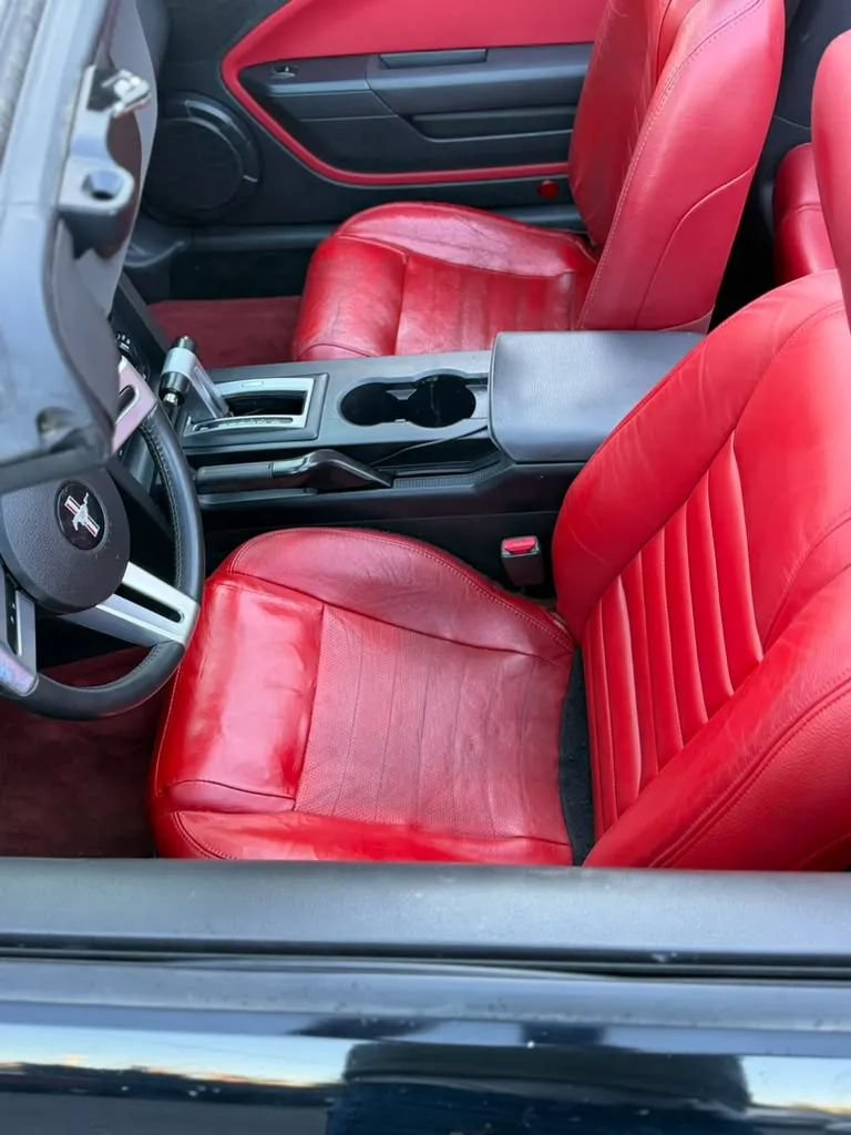 Used 2006 Ford Mustang GT Premium RWD image 18