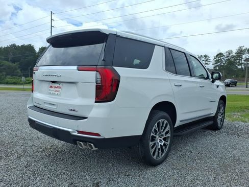 New 2026 GMC Yukon Denali w/ LPO, Floor Liner Package AWD/4WD image 7