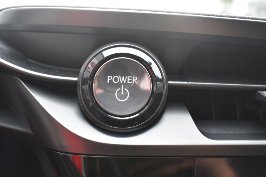 Used 2023 Lexus RZ 450e Premium w/ Technology Package AWD/4WD image 14