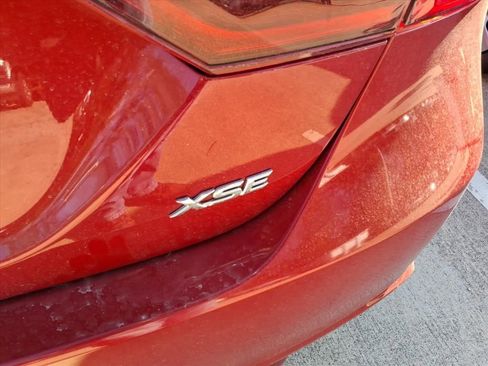 Certified 2020 Toyota Camry XSE image 9