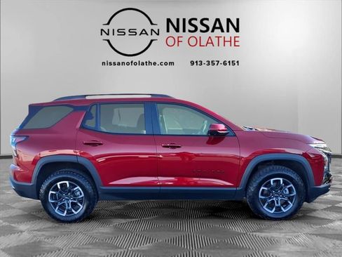 Used 2025 Chevrolet Equinox ACTIV w/ Safety and Technology Package image 9