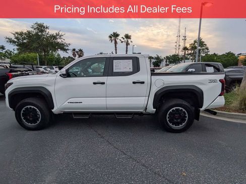 Certified 2024 Toyota Tacoma TRD Off-Road w/ TRD Off Road Upgrade Package AWD/4WD image 8