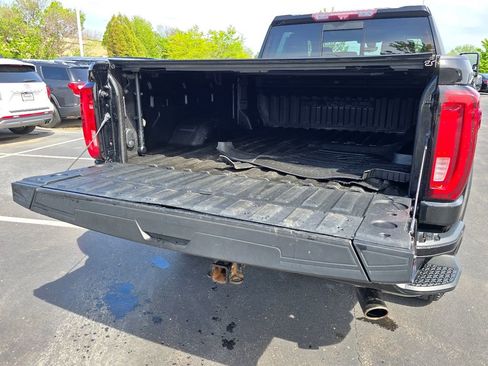 Used 2020 GMC Sierra 2500 Denali w/ Denali Ultimate Package AWD/4WD image 33