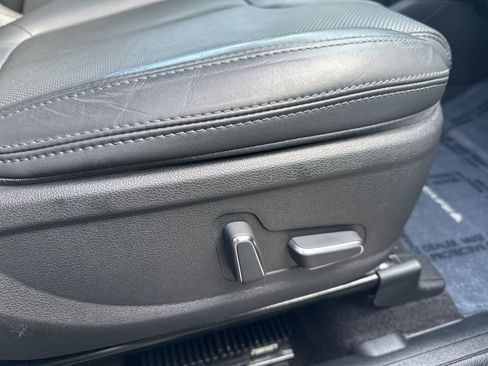 Used 2022 Hyundai Santa Fe Calligraphy image 37