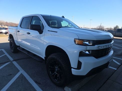 Certified 2022 Chevrolet Silverado 1500 Custom w/ Rally Edition image 2