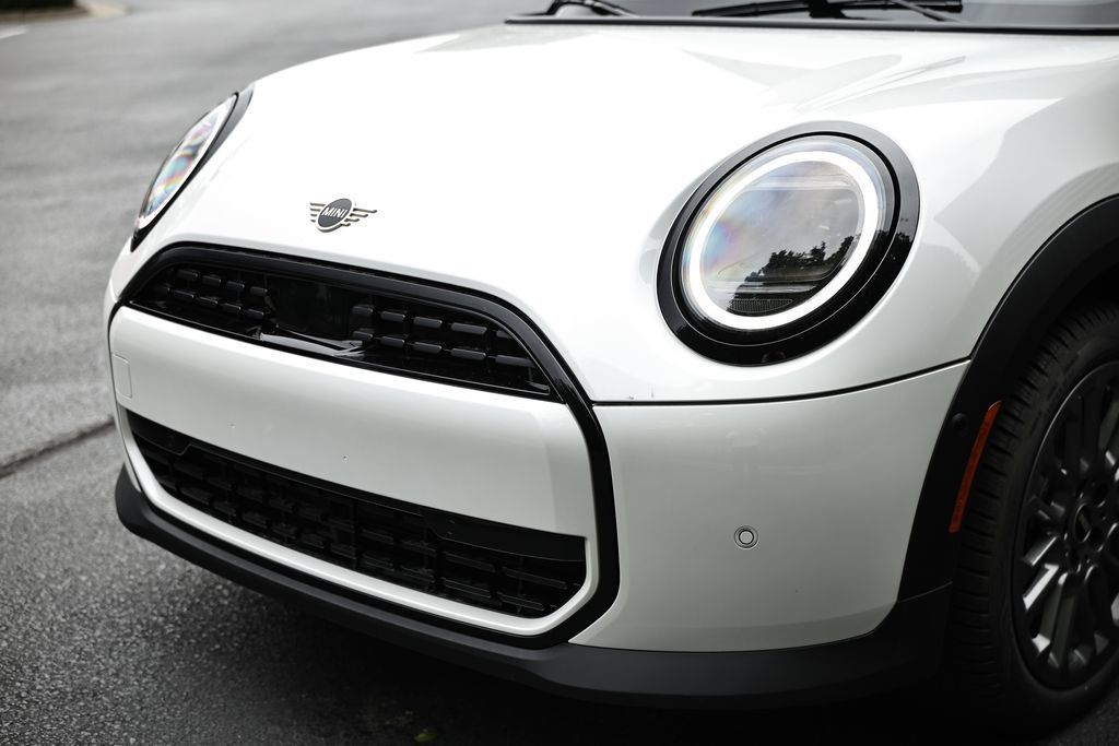 New 2026 MINI Cooper 4-Door Hardtop FWD image 12