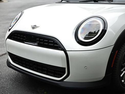 New 2026 MINI Cooper 4-Door Hardtop FWD image 12