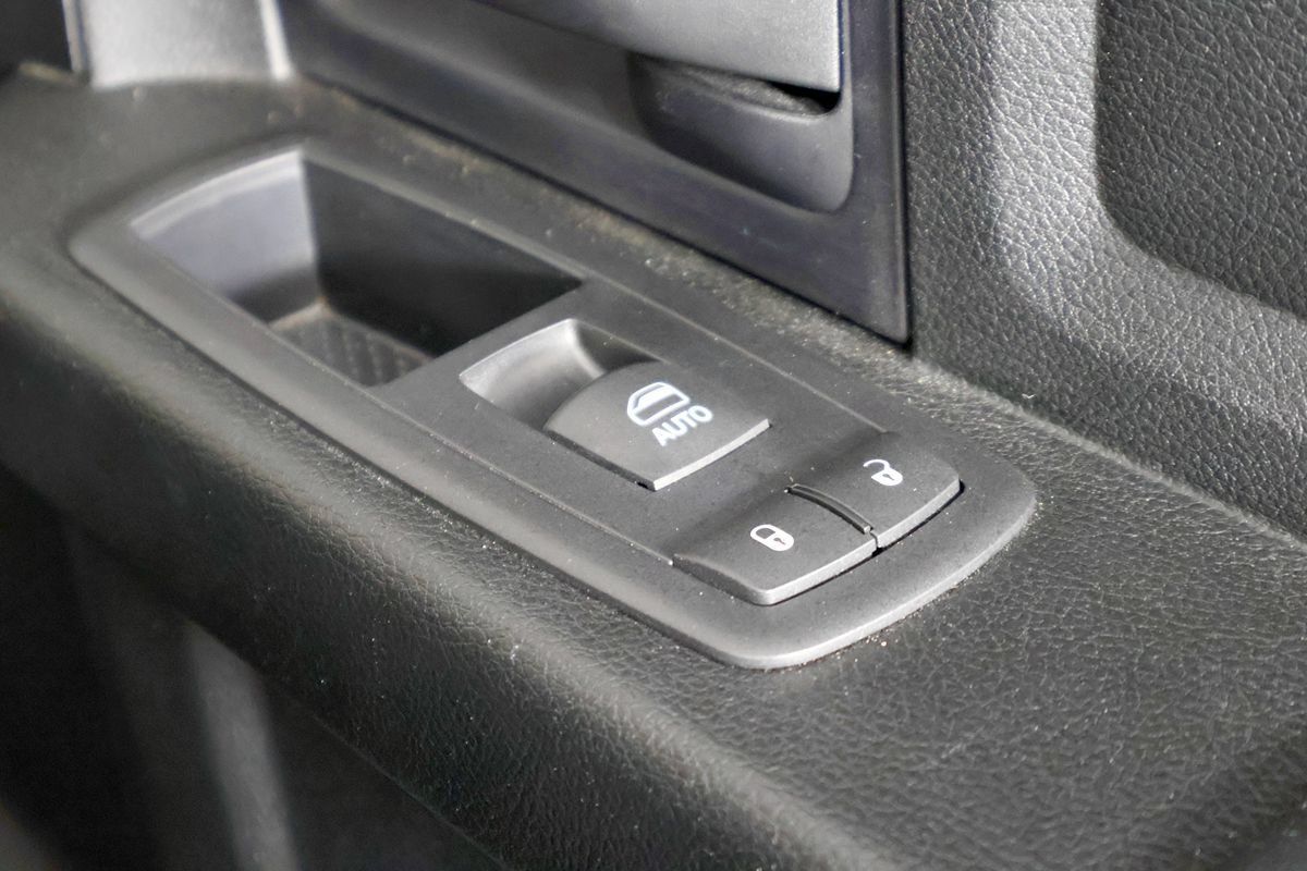 Used 2016 RAM 1500 Tradesman w/ Popular Equipment Group AWD/4WD image 34