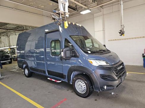 Used 2024 RAM ProMaster 3500 image 3