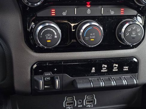 Certified 2025 RAM 1500 Big Horn AWD/4WD image 16