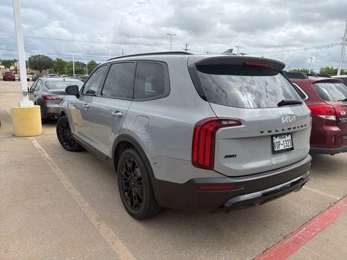 Used 2022 Kia Telluride SX w/ Nightfall Edition Package image 3