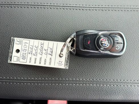 Used 2021 Buick Encore GX Preferred w/ Cold Weather Comfort Package AWD/4WD image 34