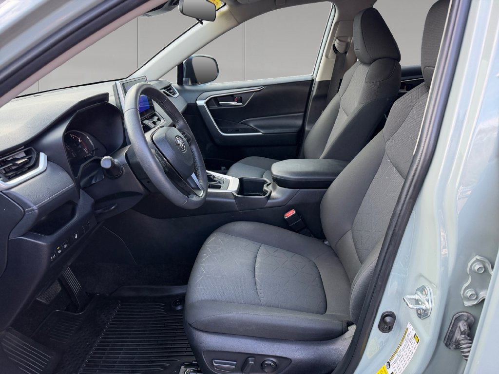Used 2023 Toyota RAV4 XLE w/ XLE Grade Weather Package AWD/4WD image 11