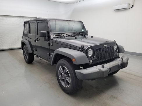 Used 2015 Jeep Wrangler Unlimited Sport AWD/4WD image 13