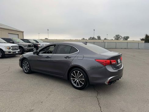 Used 2018 Acura TLX V6 image 8