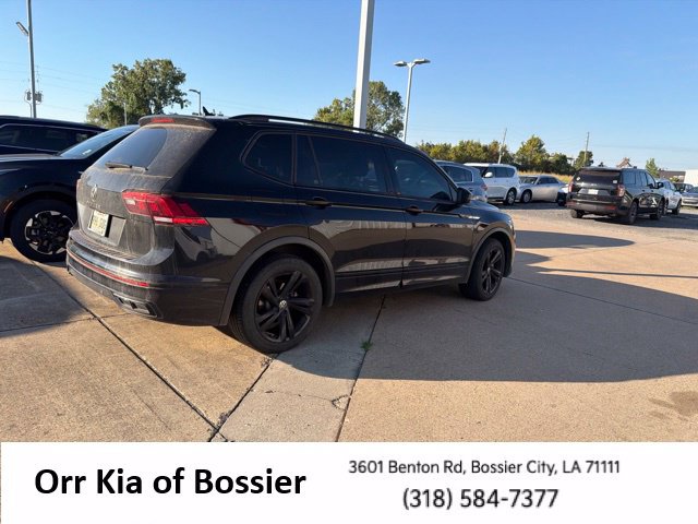 Used 2024 Volkswagen Tiguan SE R-Line w/ MDO Package, Three-Row FWD image 9