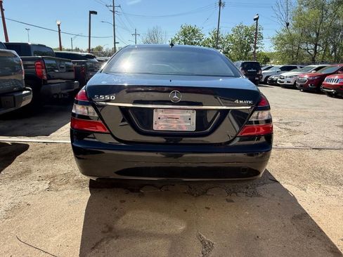 Used 2008 Mercedes-Benz S 550 4MATIC image 6