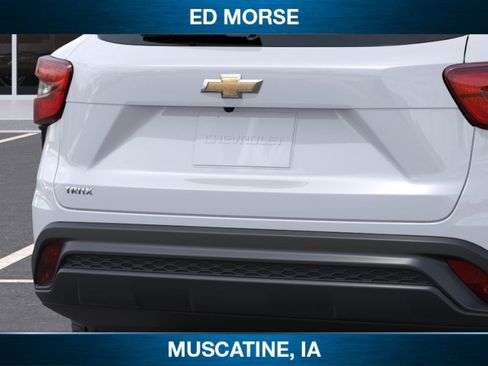 New 2026 Chevrolet Trax LS w/ LS Convenience Package image 14