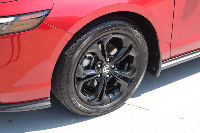 Used 2025 Honda Accord SE image 3
