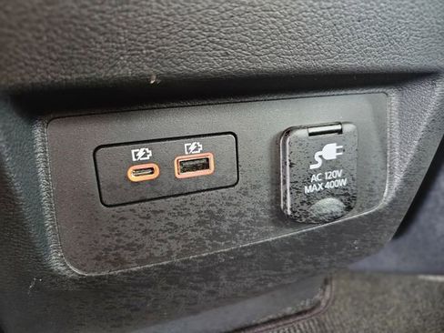 Certified 2024 Nissan Frontier 2WD Crew Cab image 30