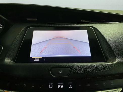 Used 2019 Cadillac XT4 Premium Luxury FWD image 20