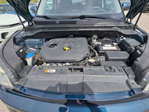 Used 2018 Kia Soul + FWD image 28